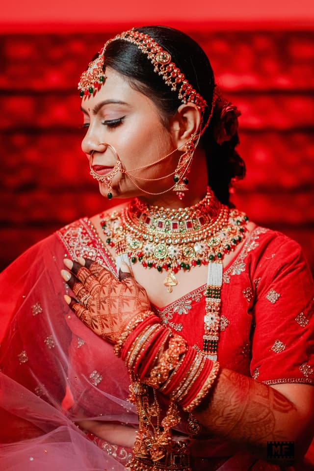 Candid & Cinematic Photography